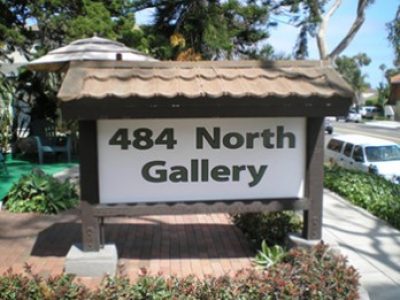 484 North Gallery